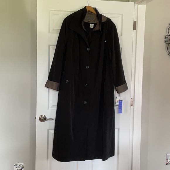 Gallery Womens Raincoat Removable Liner 